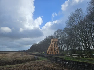 Aussichtsturm_Stapelermoor_Moorerlebnispfad_Uplengen.jpg