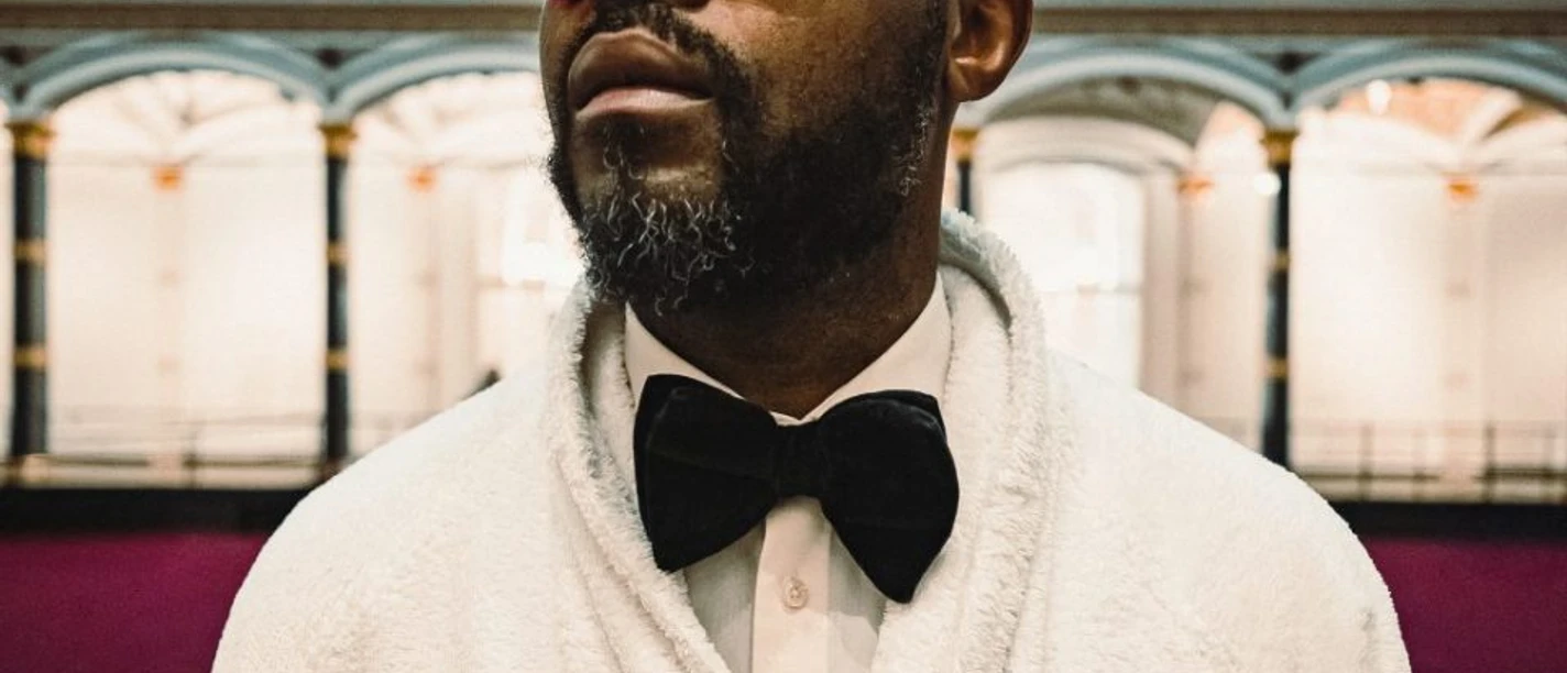 Batilla-press-3-by-Gilberto-Gevez-scaled