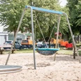 IMG_7537_WEB.jpg Spielplatz Kistnerstraße mit Nestschaukel, Drehscheibe, Sitzbänken, Sandspielbereich und mehr