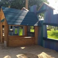 IMG_20200618_094350_WEB.jpg Holzhäuschen auf dem Natur-Spielplatz Käthe-Kollwitz-Straße in Bremerhaven