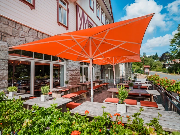Hotel Villa Bodeblick Schierke - Terrasse Eine Kaffeepause während der Tagung oder zum gemütlichen Ausklang am Abend - die Terrasse lädt zum Verweilen ein.