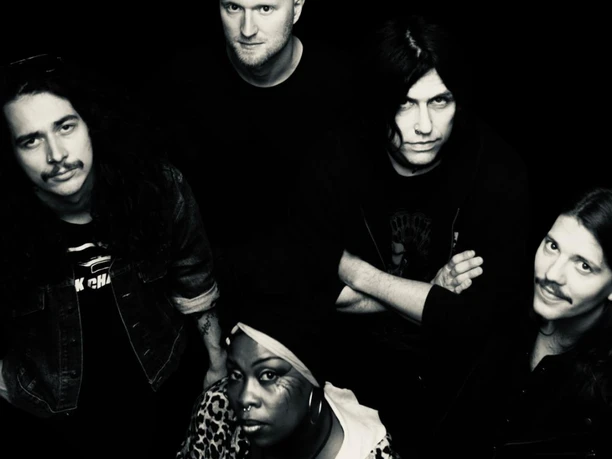 Kabila Bandphoto Ig 4 5 2(c) Etta Seevers
