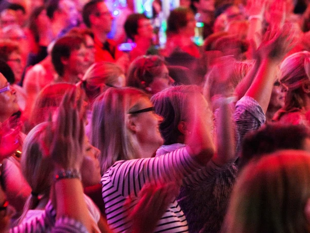 Rudelsingen(c) Joachim Pantel