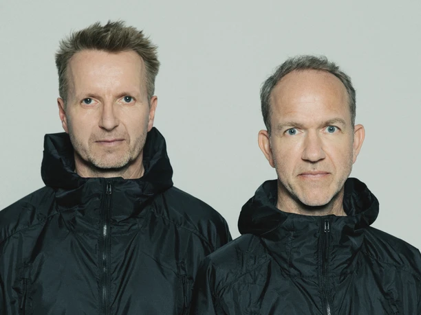 Safri Press 7405(c) Robin Skjoldborg