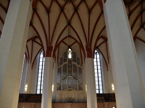 Bach organ Thomaskirche Leipzig View of the Bach organ in the Thomaskirche Leipzig