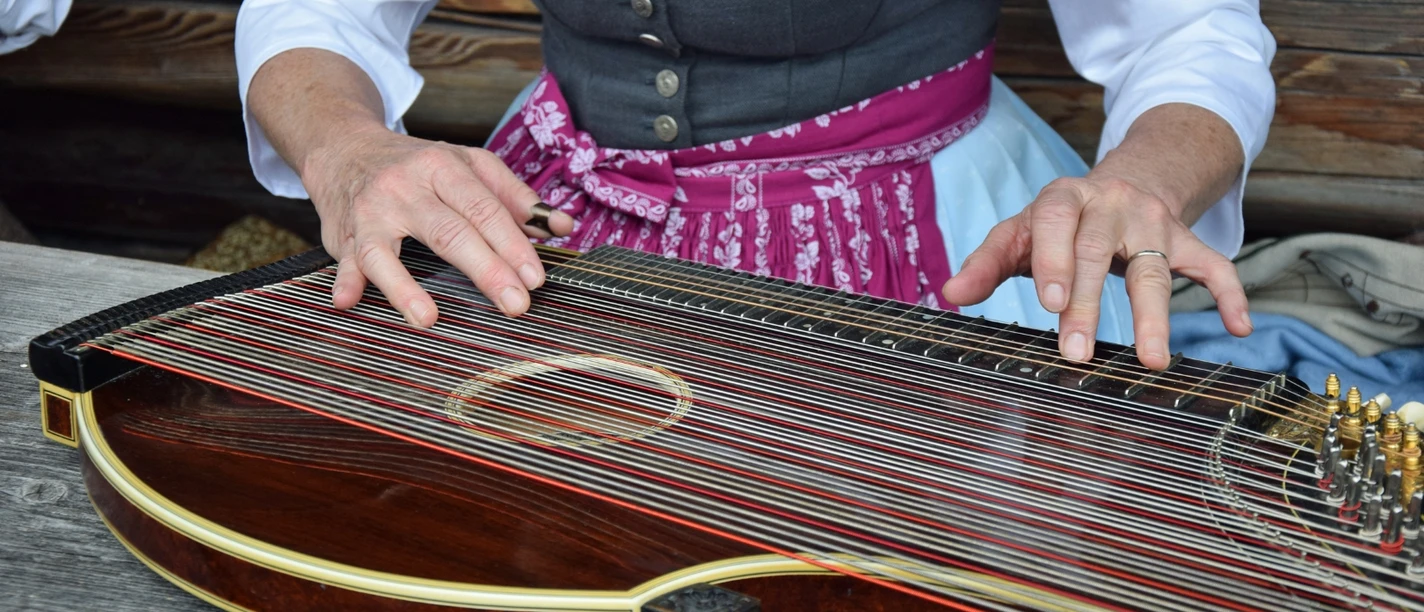FLM_Glentleiten_Zither1.jpg
