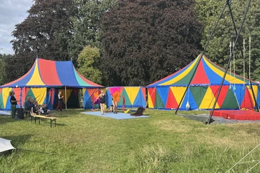 Zirkuswoche_2026_Titel.jpg Zirkus Feriencamp