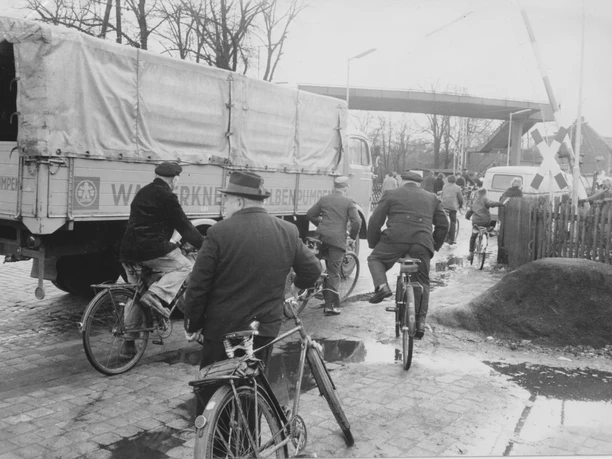 04_25 Sonderausstellung - bahnhofsplatz_0597.jpg