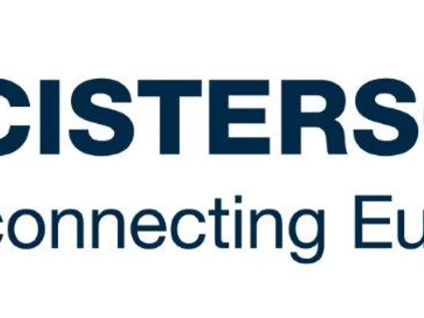 Europäisches Kulturerbe- Siegel Cisterscapes Logo des Europäischen Kulturerbe-Siegels Cisterscapes: bunte Blüte, Schriftzug CISTERSCAPES und "connecting Europe".