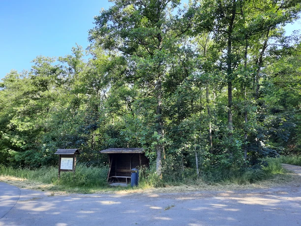 Unterstand am Rundweg der Obernautalsperre
