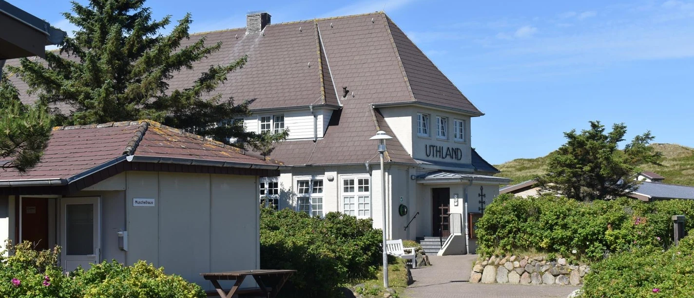 Hauptgebäude der Akademie am Meer – Haus Uthland