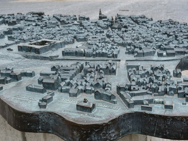 Das Brozemodell zeigt die ehemalige Altstadt von Kassel.