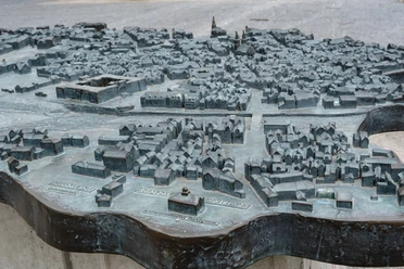 Bronzemodell Kassel Das Brozemodell zeigt die ehemalige Altstadt von Kassel.