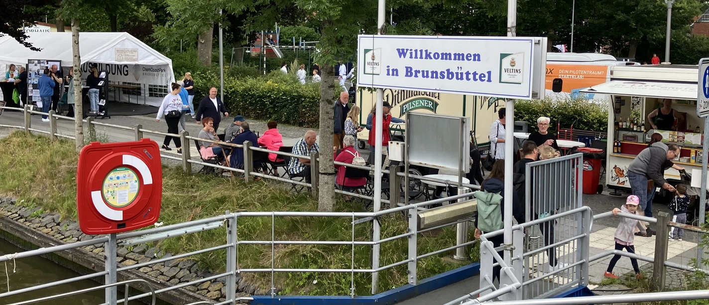 Brunsbüttel_Anleger_Schleusenstr_Nordseite_Kanalgeburtstag2025.jpeg