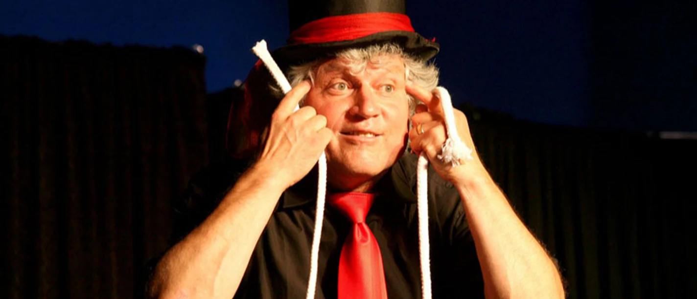 Heinz der Zauberer Heinz Siemering(c) Heinz Siemering.jpg