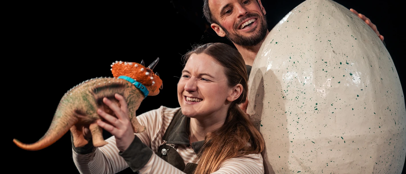Theater Rosinante_Ach-du-dickes-Ei-quer(c) Lennart Böwering.jpg