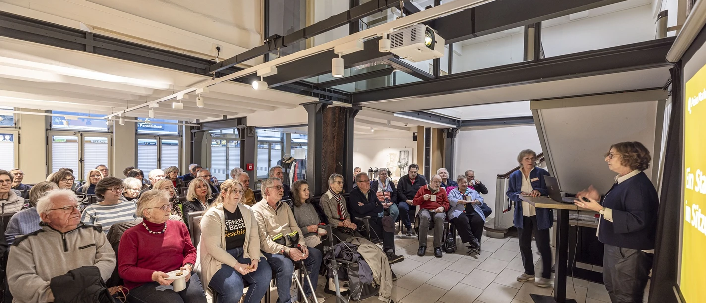 22_Stadtführung Peine, historische Altstadt Peine, Fachwerkhäuser Peine, Sehenswürdigkeiten Peine, Stadtführung Niedersachsen, Peine Innenstadt erleben, Gruppenführung Peine.jpg