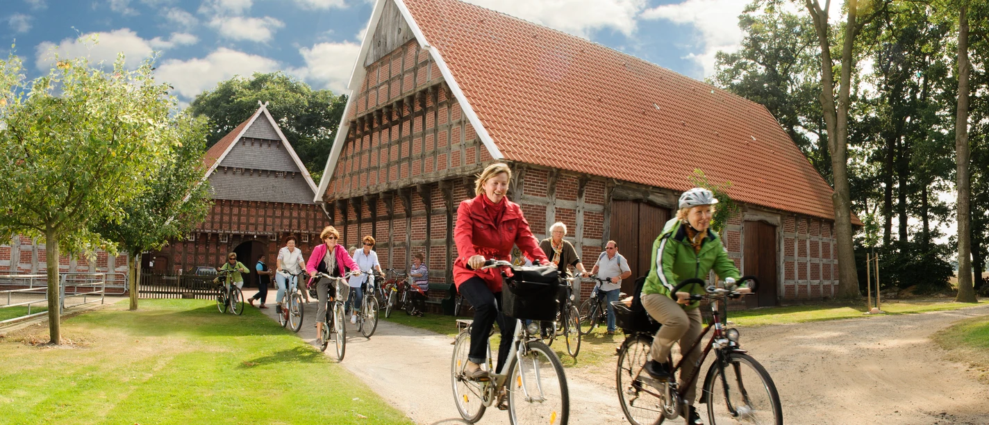Radtour "Von Hof zu Hof".jpg
