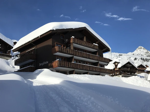 Haus Bergliebe Südansicht Winter