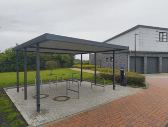 Sandesneben Regionalzentrum.jpeg Radservicestation in Sandesneben am Regionalzentrum.