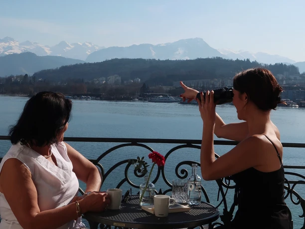 Muttertag Grand Hotel National