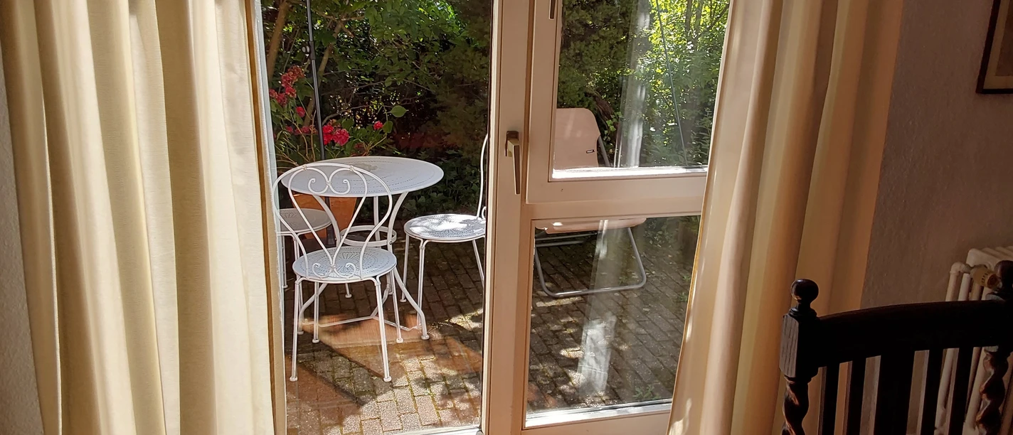 INSIDE, OUTSIDE