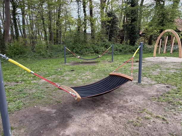 Steinhude-Spielplatz-Park-1