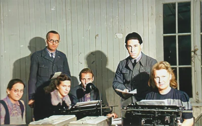 02_Karteimitarbeiter_c_Sammlung_Piepenburg.jpg