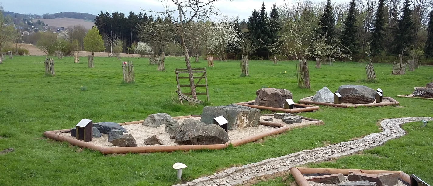 Gesteinsgarten Pfaffengut Gesteinsgarten Pfaffengut