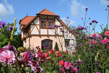 villa-blumenbeet02.jpg