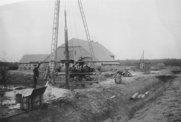 Brunnenbau, Wippinger Tannen, 1954 55, Kreisarchiv Emsland .jpg