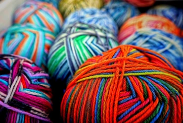 Wolle | Beispielbild bunte Wolle