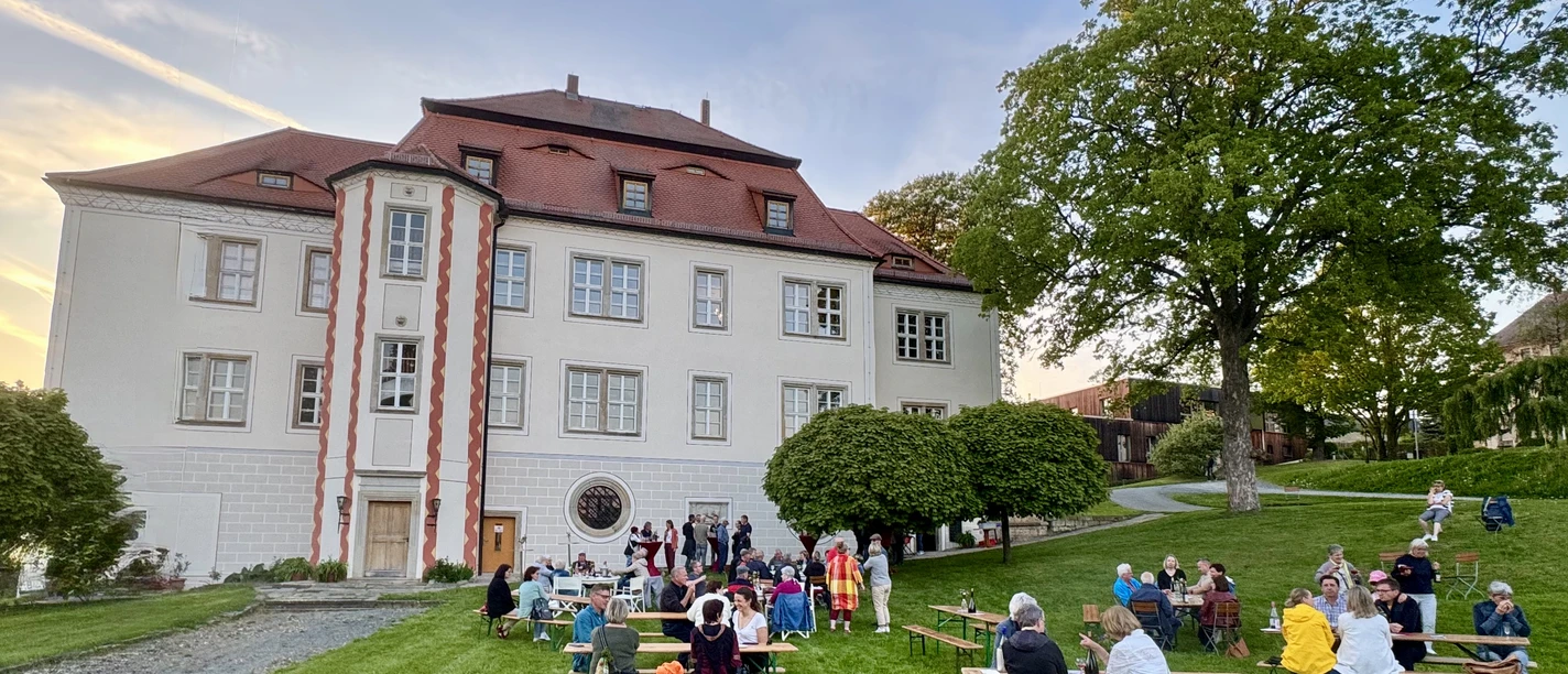 Schloss Struppen Weinkeller außen.jpeg