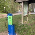 Radservicestation Witzeeze Schleuse Die Radservicestation in Witzeeze an der Schleuse.
