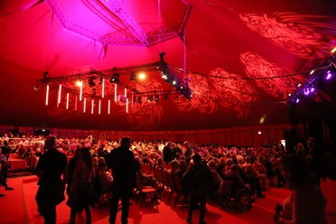 KIZ_2025_Zelt_Foto_Hartwig_Esch (46).JPG