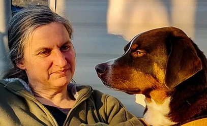 Petra_mit-Hund.jpg