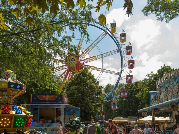 Ferris wheel at the Frankfurt Wäldchestag