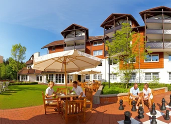 relexa hotel Harz-Wald Braunlage - Garten im Sommer relexa hotel Harz-Wald Braunlage - Garten im Sommer