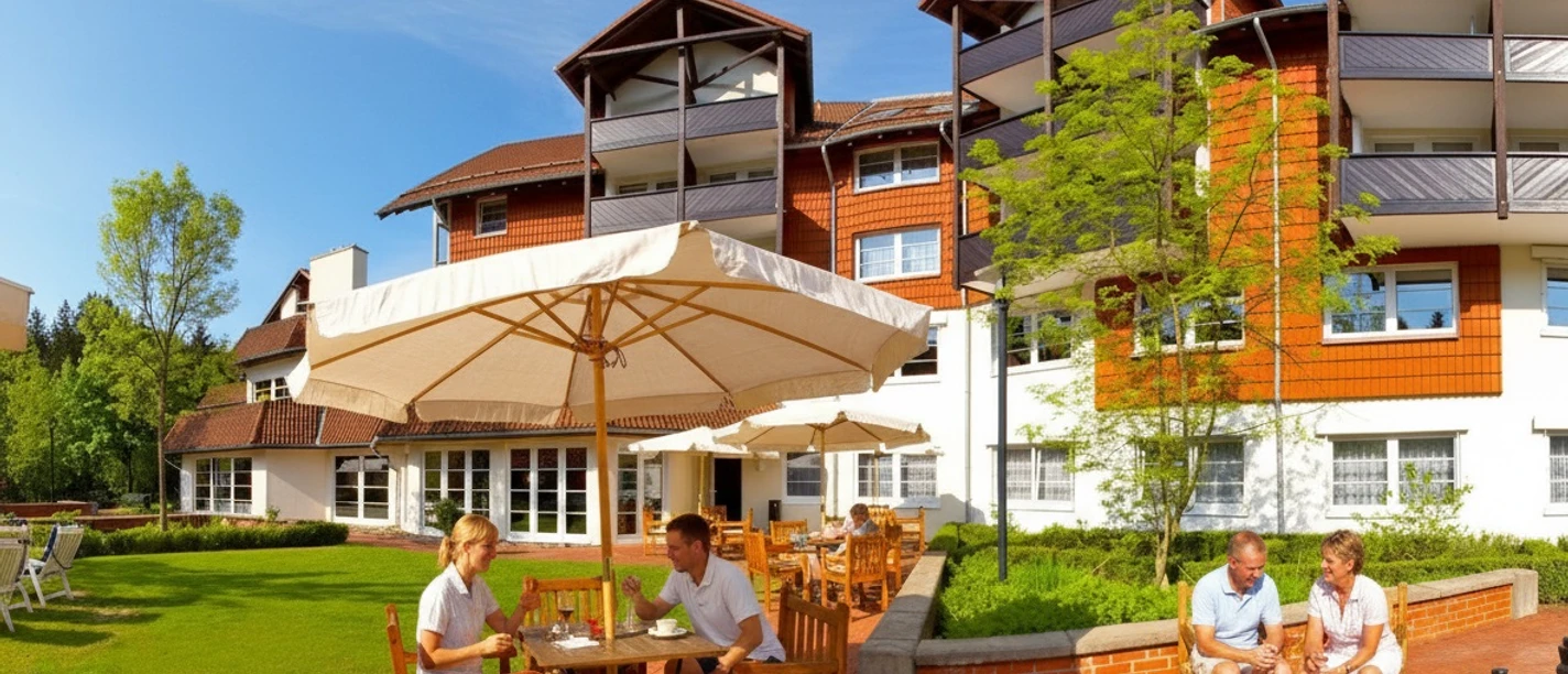 relexa hotel Harz-Wald Braunlage - Garten im Sommer relexa hotel Harz-Wald Braunlage - Garten im Sommer