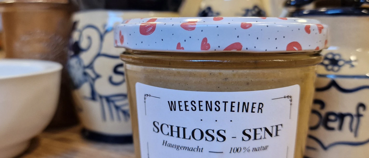 Schlosssenf mit Interreg Logo_1920x1440.jpg