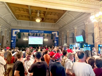 Public-Viewing im Zeugheersaal