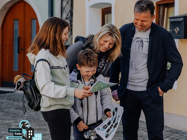Detektiv-Trails-Familie.jpg