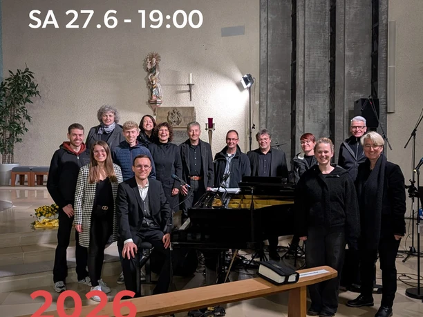 Open-Air auf dem Kirchplatz Post