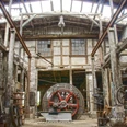 Blick in die Maschinenhalle des Industriedenkmals Königshütte.jpg