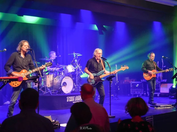 The Beat ab 20 Uhr in der Lagerhalle. Foto: UH-Photo