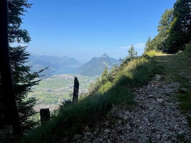 Mythen-Naturrundweg - Bachruseren
