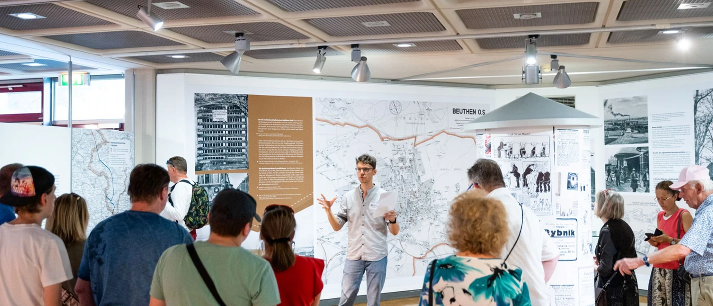 Öffentliche Führung durch die Dauerausstellung mit Dr. Marius Hirschfeld