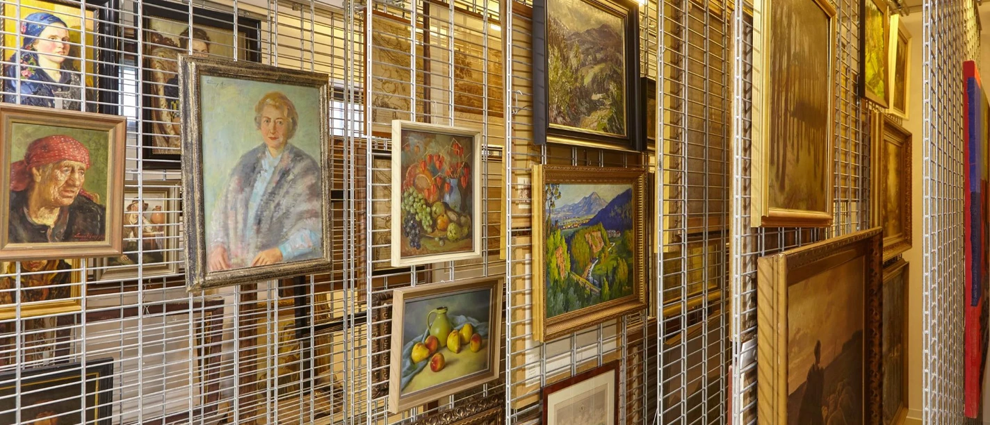 Internationaler Museumstag 2026: Ausstellungseröffnung und Kuratorenführung mit Dr. Frank Mäuer „Ans Licht! Objekte und Geschichte(n) aus der Sammlung des Oberschlesischen Landesmuseums“