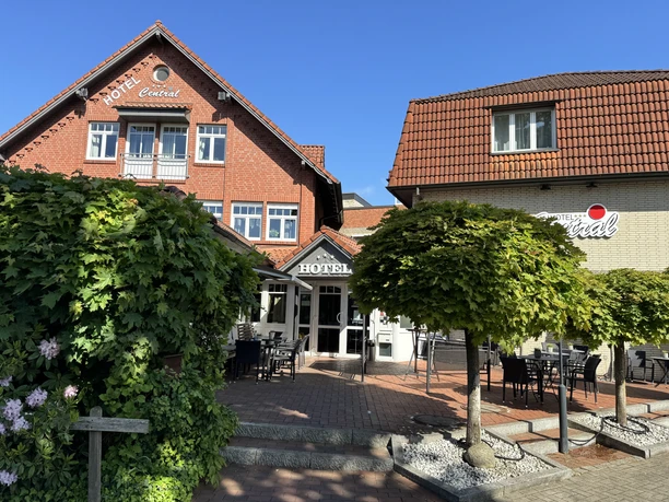 Außenansicht des Hotel Centrals