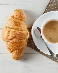 UKB KaffeeGipfeli Web 2560x3200px